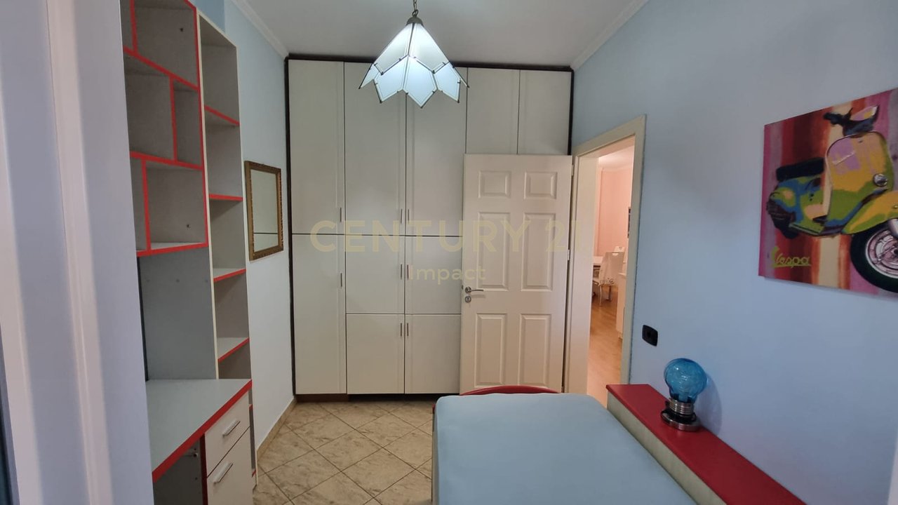 Apartament 2+1 Me Qira në Rrugën Mihal Grameno, Tiranë - 700€!
