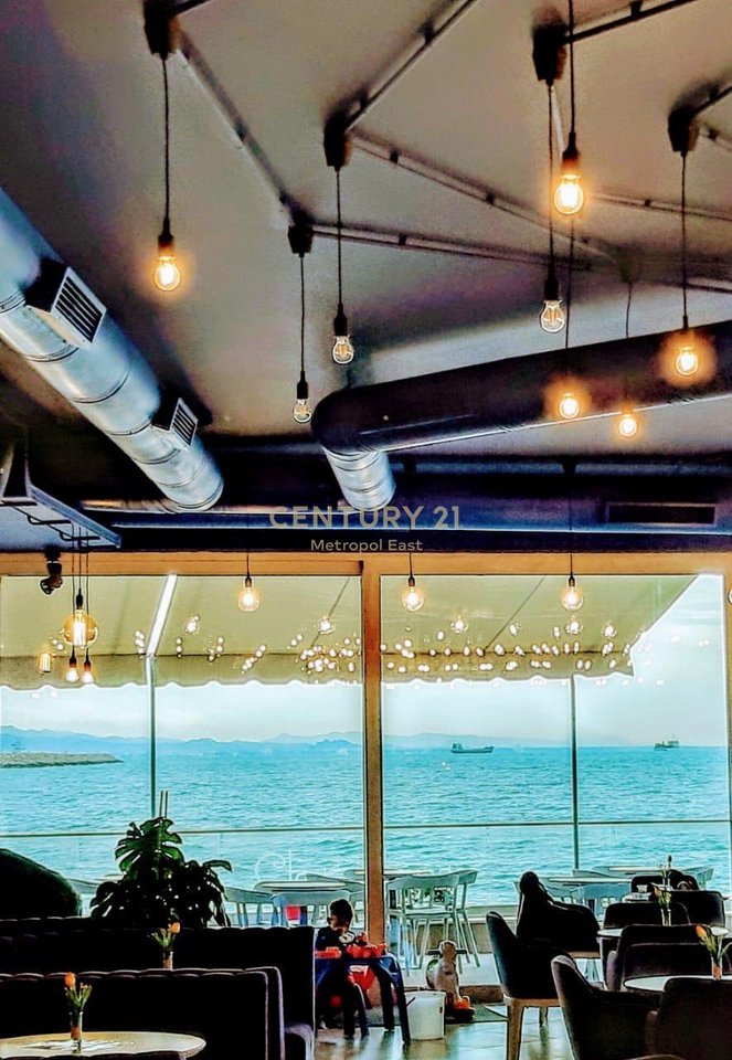 Bar-Lounge/Restorant për Shitje – Vija e Parë me Detin, Vollga, Durrës