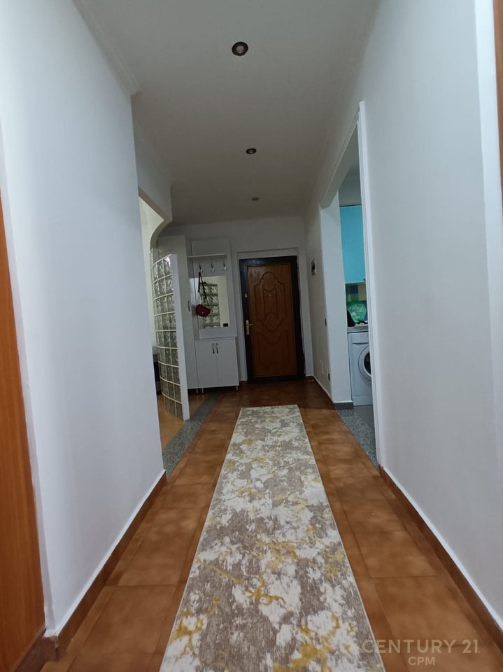 SHESIM APARTAMENT 2+1ME KUZHINE TE VECUAR TEK KOMUNA E PARISIT!