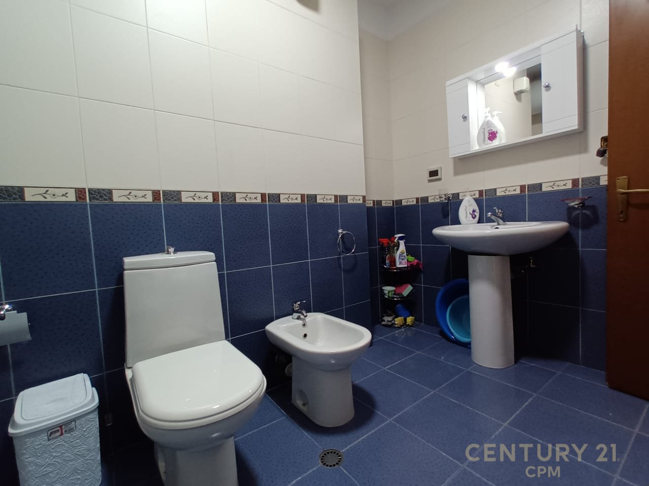 SHESIM APARTAMENT 2+1ME KUZHINE TE VECUAR TEK KOMUNA E PARISIT!