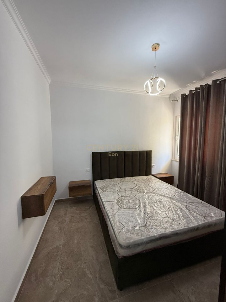 Apartment 1+1 with storage and parking for sale at Shkembi Kavajes!