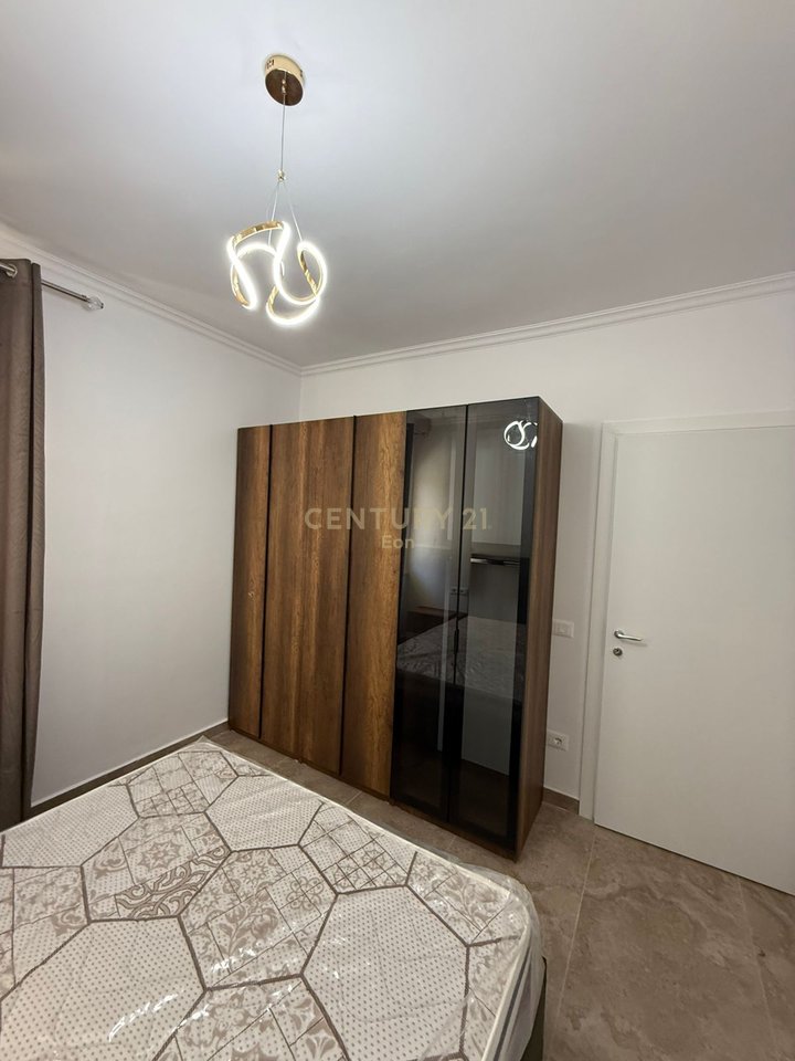 Apartment 1+1 with storage and parking for sale at Shkembi Kavajes!