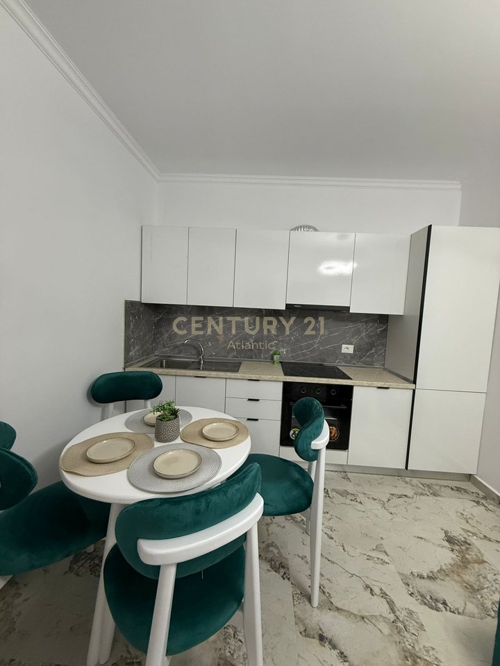 APARTMENT 1+1 + STORAGE + GARAGE FOR SALE NEAR KAVAJË ROCK!