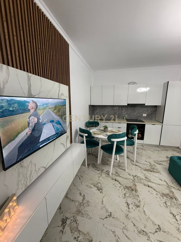 APARTMENT 1+1 + STORAGE + GARAGE FOR SALE NEAR KAVAJË ROCK!