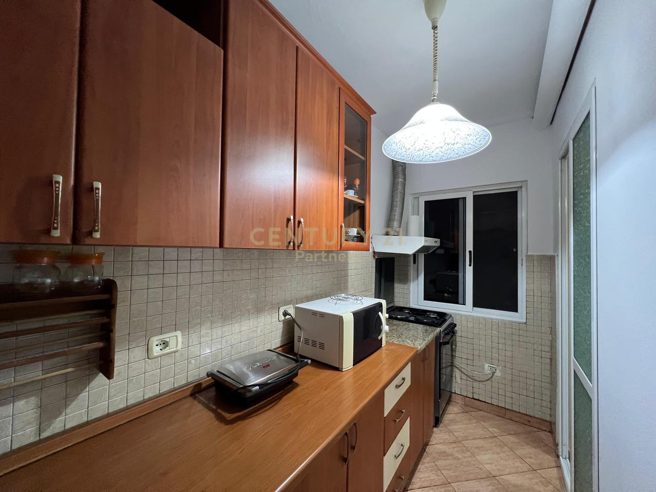 JAPIM ME QIRA APARTAMENT 2+1, ALI DEMI