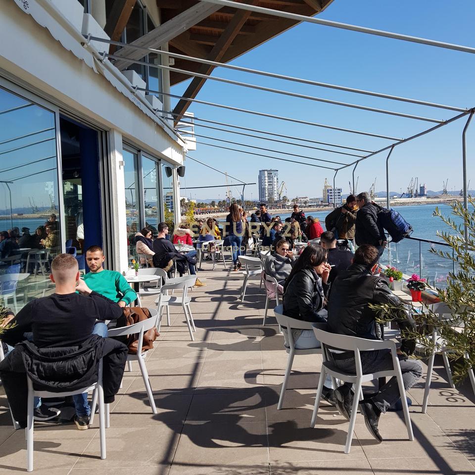 Bar-Lounge/Restorant për Shitje – Vija e Parë me Detin, Vollga, Durrës
