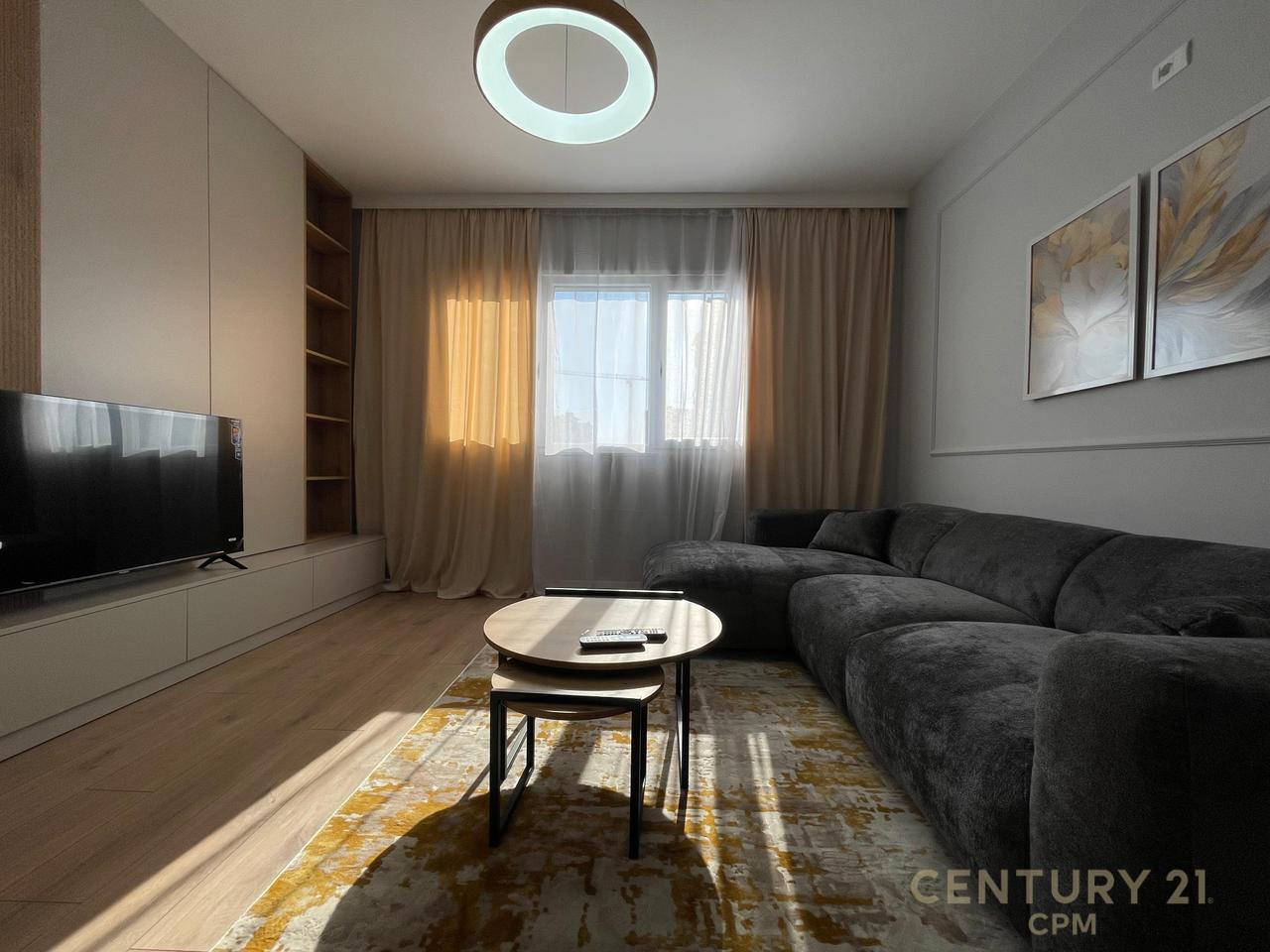 APARTMENT 1+1 WITH PARKING SPACE FOR RENT NEAR THE NEW MARKET