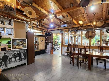 Shitet Bar/Restorant, ne Vasil Shanto!