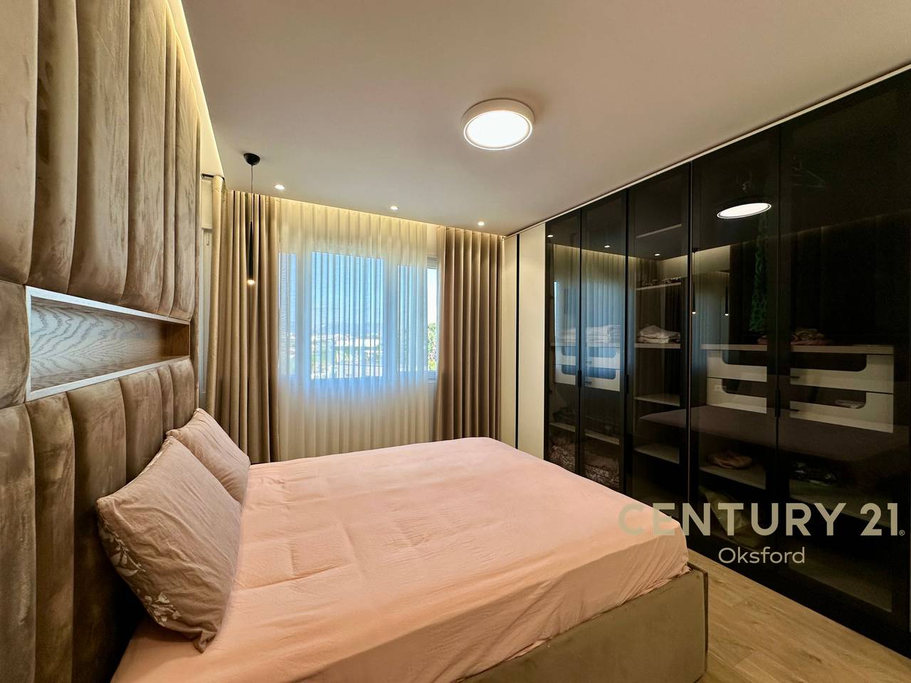 Esclusivo! Duplex moderno in affitto vicino al Lago Artificiale Secco!