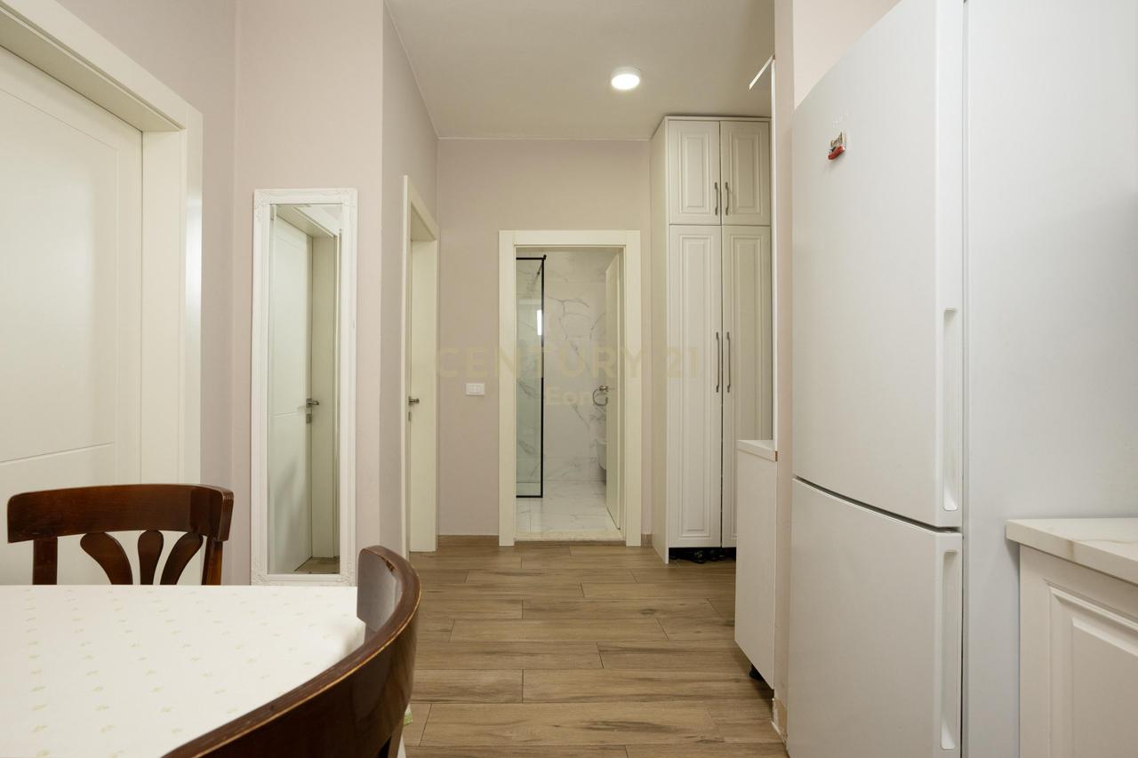 APPARTAMENTO 1+1 50M IN VENDITA VICINO AL MARE SULLA SPIAGGIA, DURAZZO!!