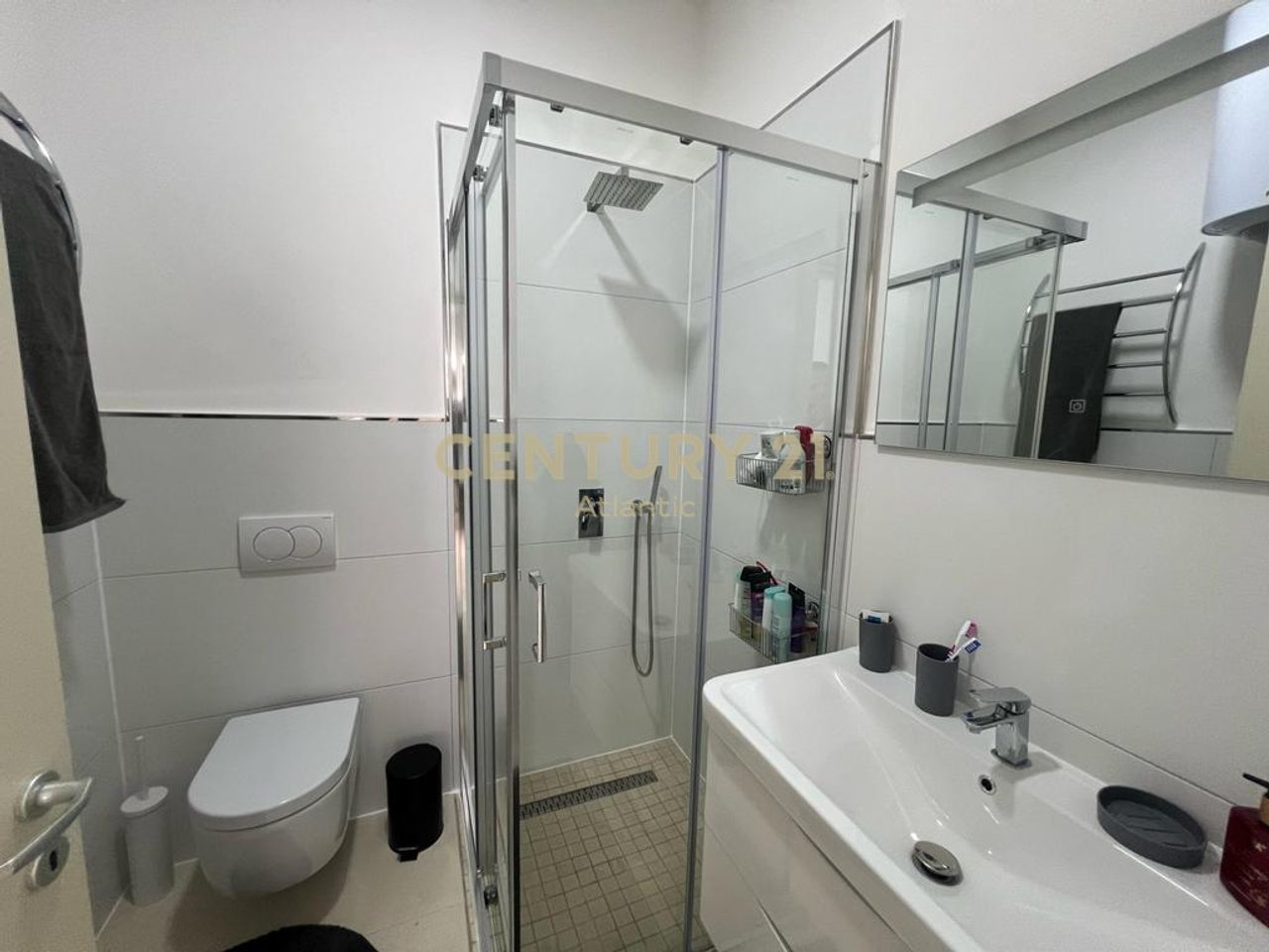 For sale, Apartment 2+1+Yard, Lura 3, Lalzi Bay!