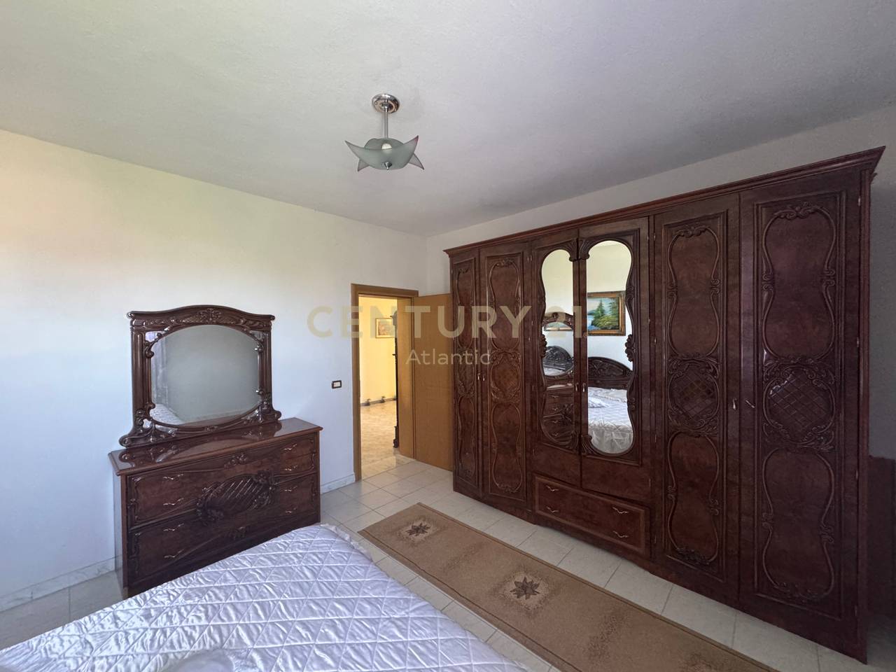 FOR RENT SECOND FLOOR OF A VILLA 3+2+2 IN RROTA E KUQE BEACH!