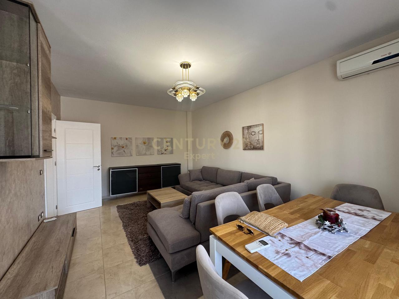 APARTMENT 2+1 FOR RENT NEAR BRIGADE BUILDING!