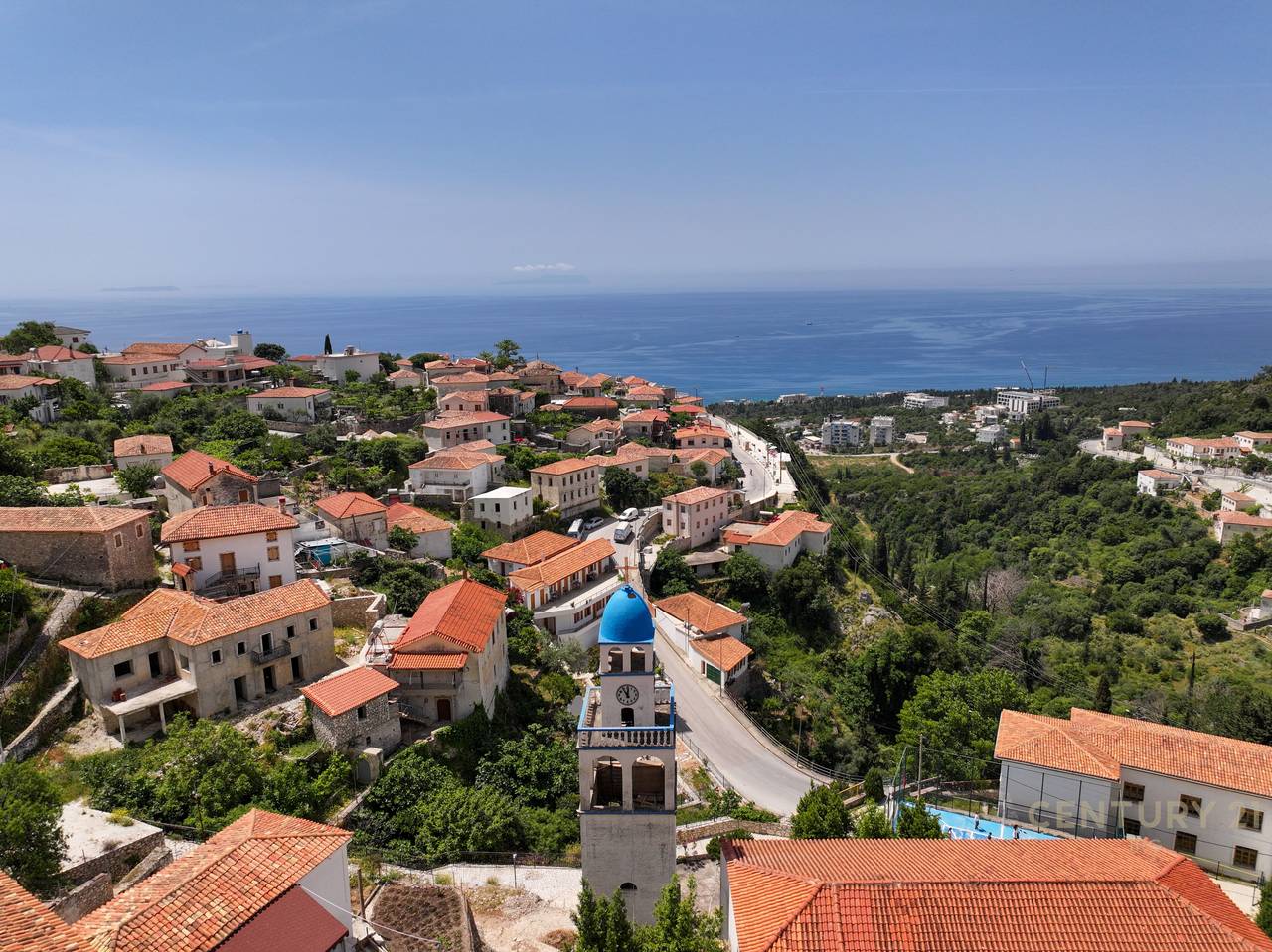 4-STOREY VILLA FOR SALE IN DHËRMI – IDEAL FOR INVESTMENT IN SOUTH ALBANIA!