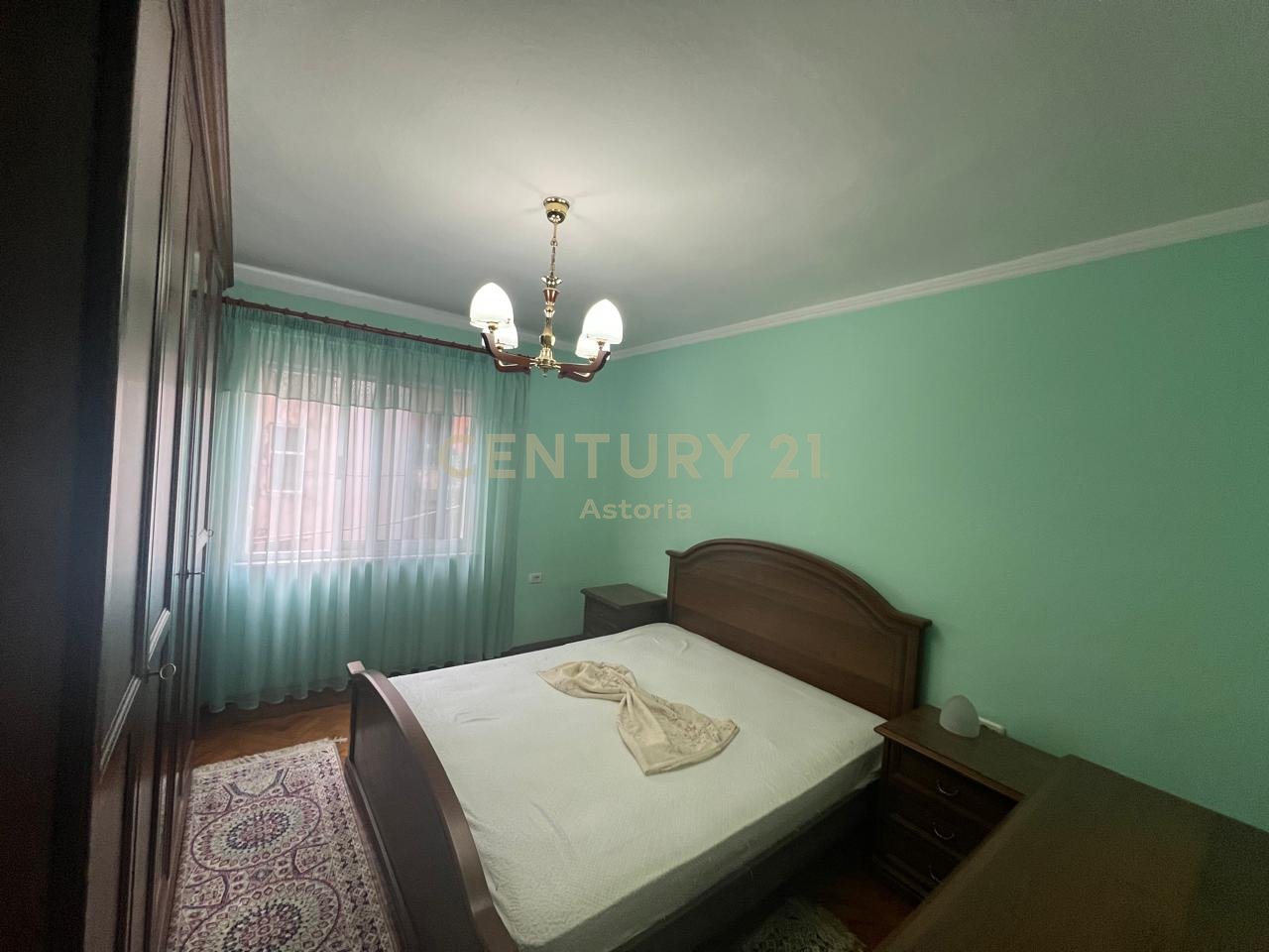 Apartment 1+1 with a separate kitchen for rent, 21 Dhjetori.
