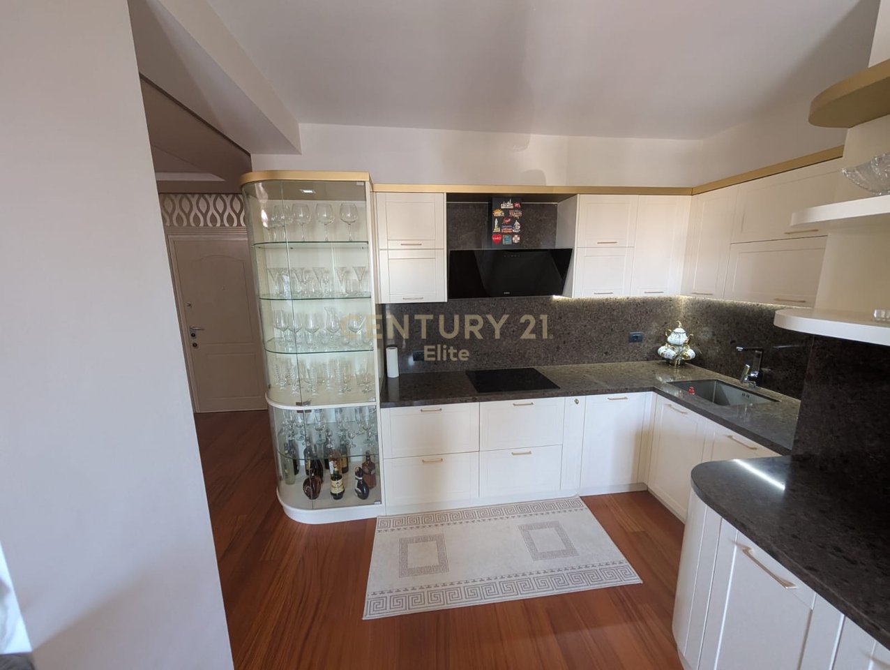 Apartment 2+1+2 for sale near the Zoo Garden.