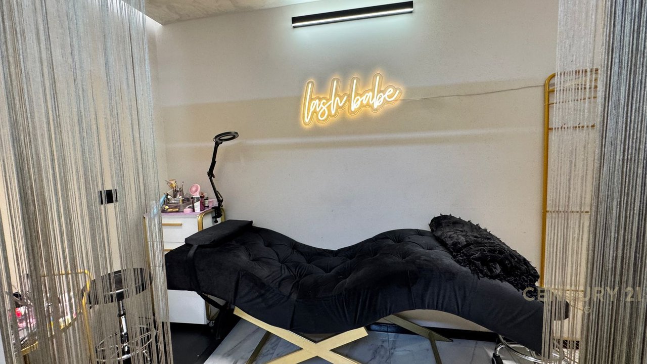 Attività Estetica in Vendita Vicino allo Stadio Dinamo!