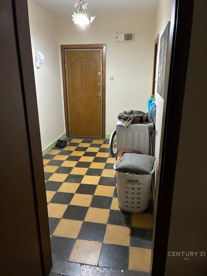 APARTMENT 2+1 ON ALI DEMI STREET!