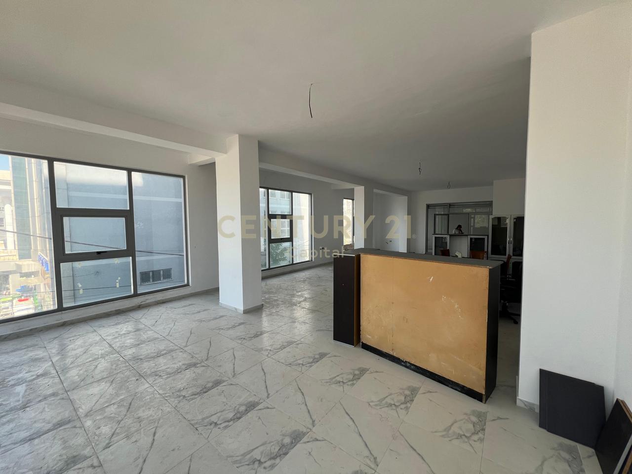 Commercial Space for Rent in Kamez Center, Tirana | 130 m²