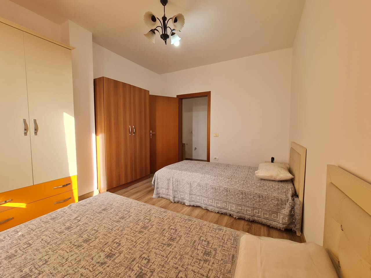 APARTAMENT PER QIRA 2+1+2, ZOGU I ZI!