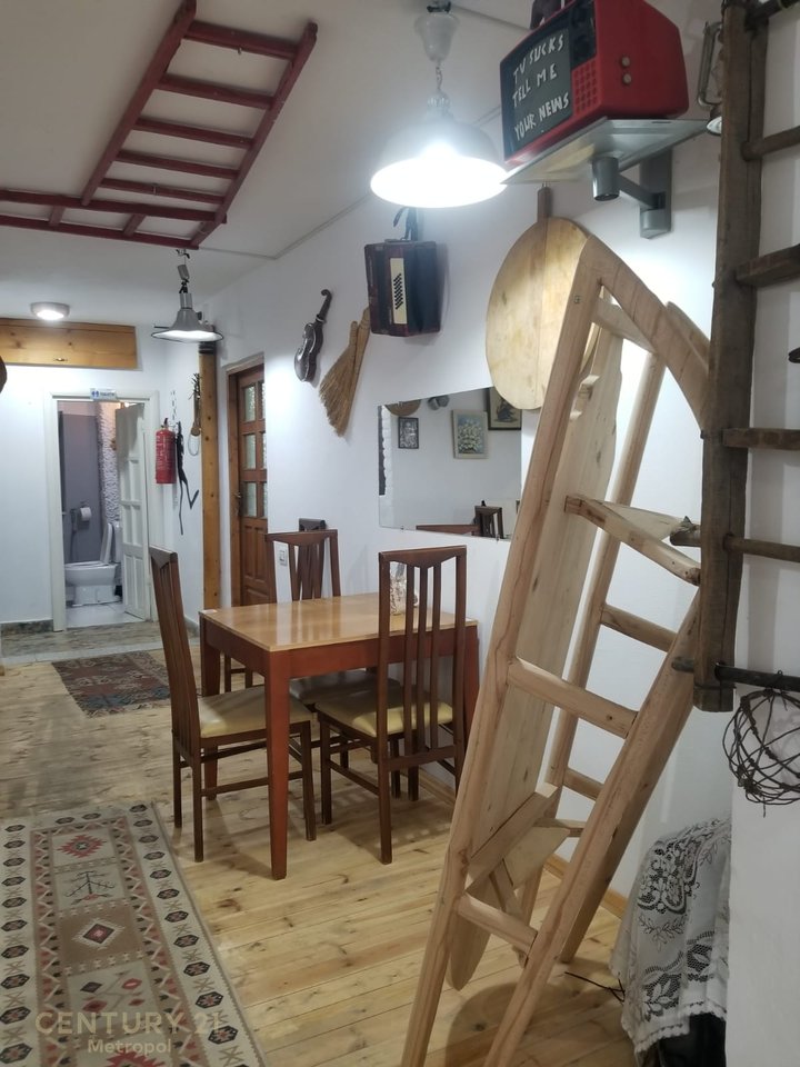 Shitet Bar/Restorant, ne Vasil Shanto!