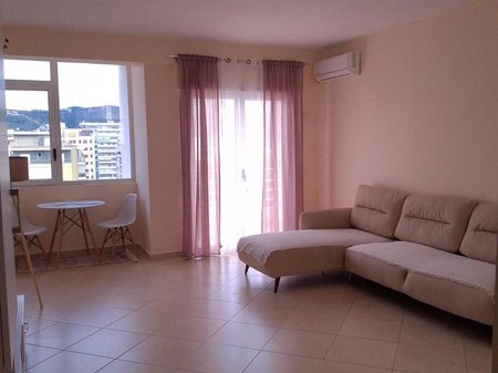 APARTAMENT 1+1 PER SHITJE,TEK ALBANO DHE ROMINA!
