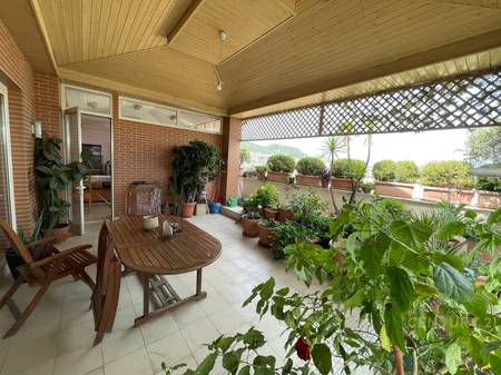 Penthouse Panoramik 565m2 ne mbikalimin e Komunes se Parisit!