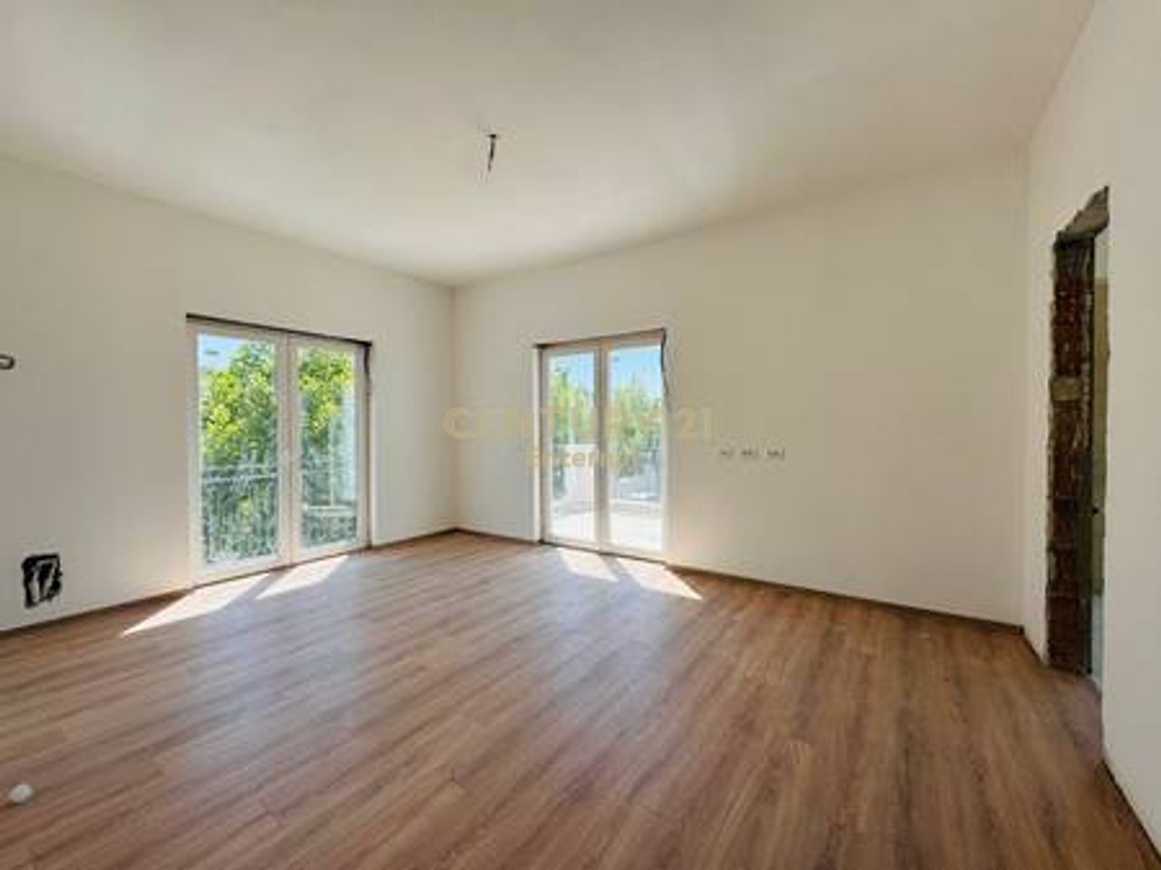 Villa for sale at Rolling Hills 2