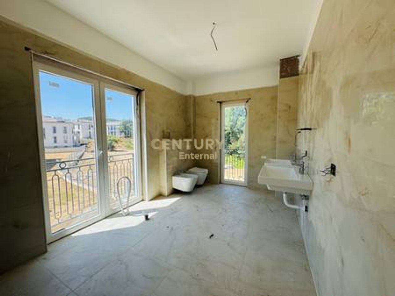 Villa for sale at Rolling Hills 2