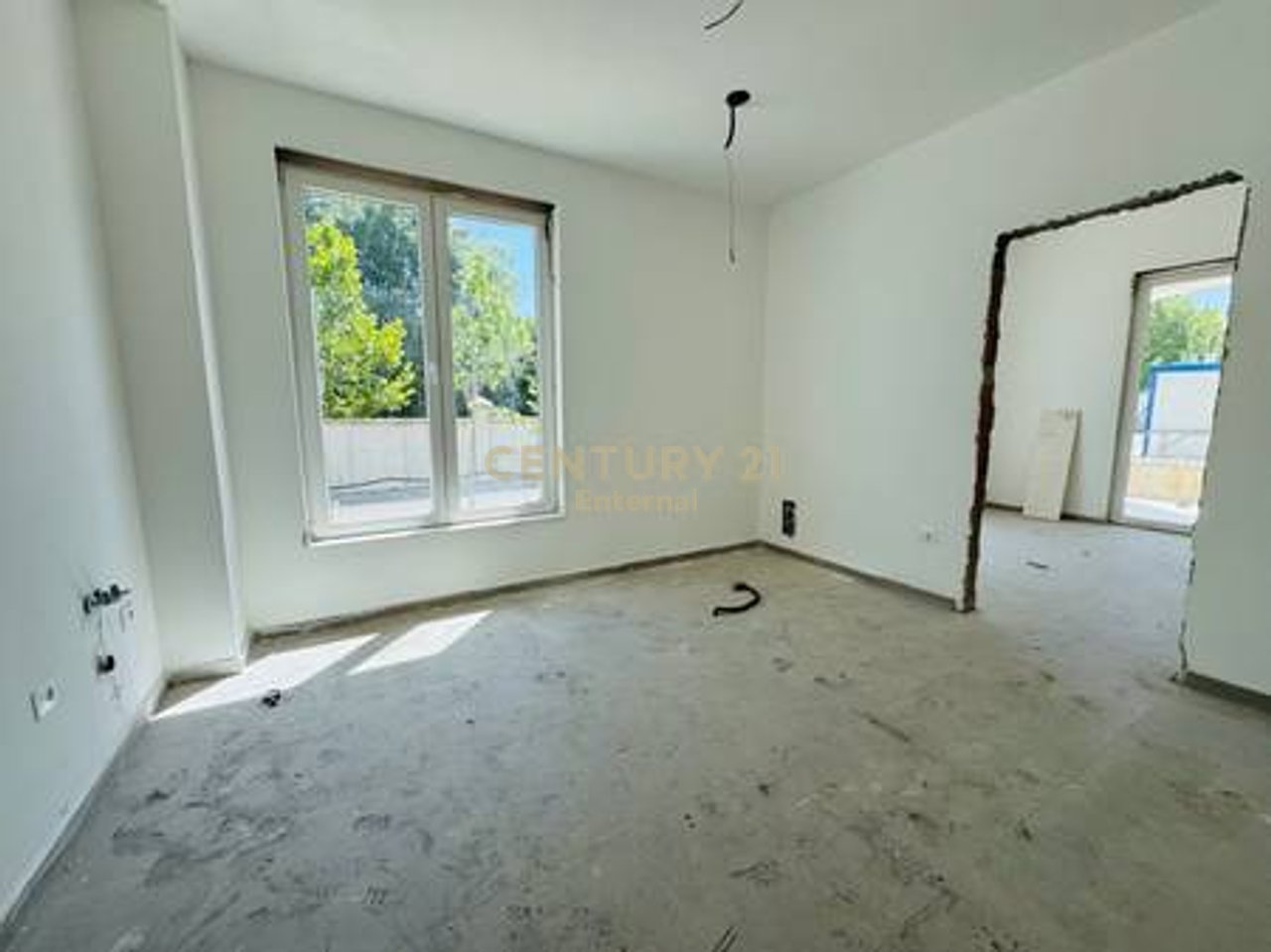 Villa for sale at Rolling Hills 2