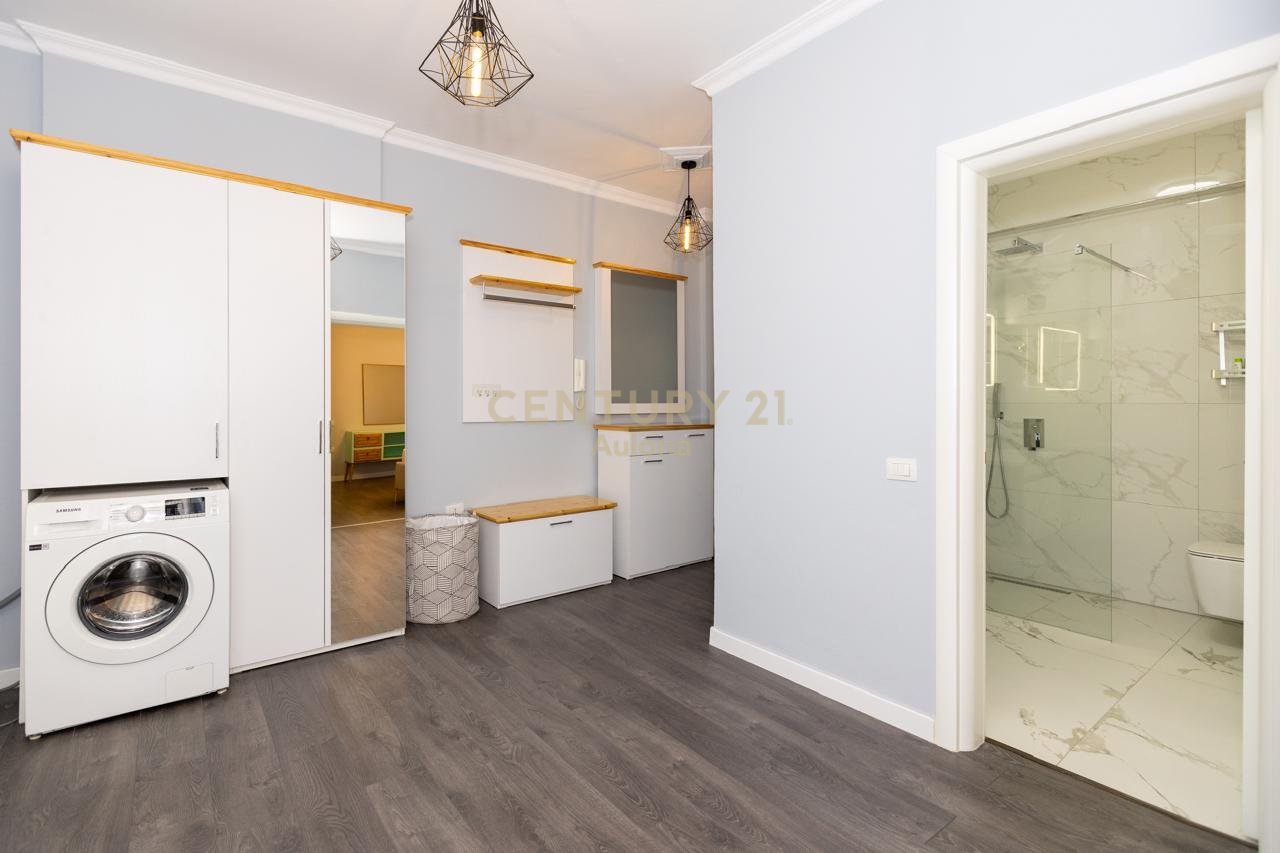 Apartment for rent 2+1+2 for 1, 2, 3, or 4 months. Water, electricity, TV, and internet included in the price