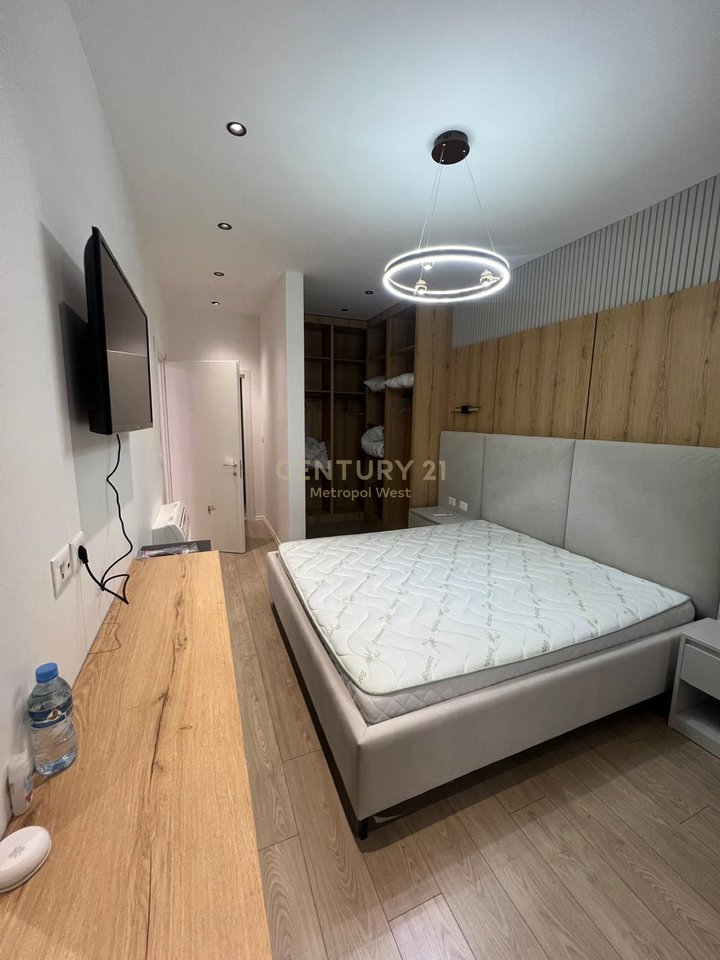 Appartamento 2+1+2 in affitto al Garden Building Residence, Rruga e Kavaja