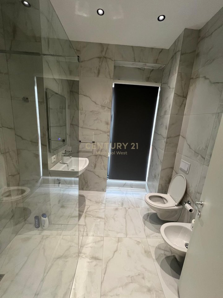 Appartamento 2+1+2 in affitto al Garden Building Residence, Rruga e Kavaja