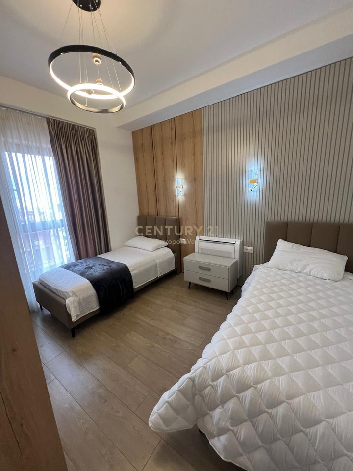 Appartamento 2+1+2 in affitto al Garden Building Residence, Rruga e Kavaja