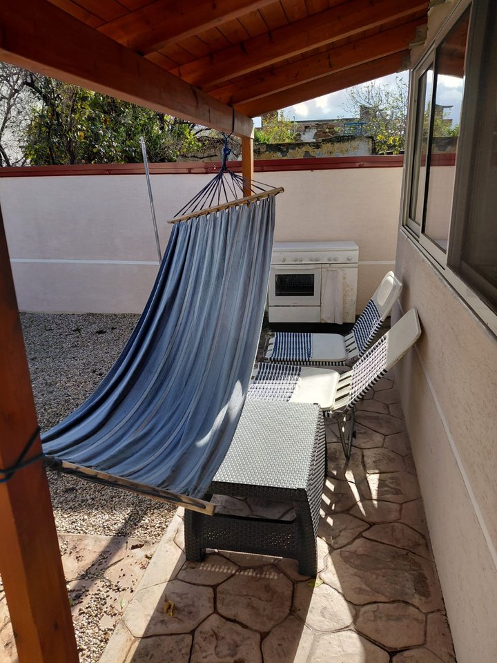 SHTEPI PRIVATE PER QIRA,PRANE PLAZHIT TE VJETER!