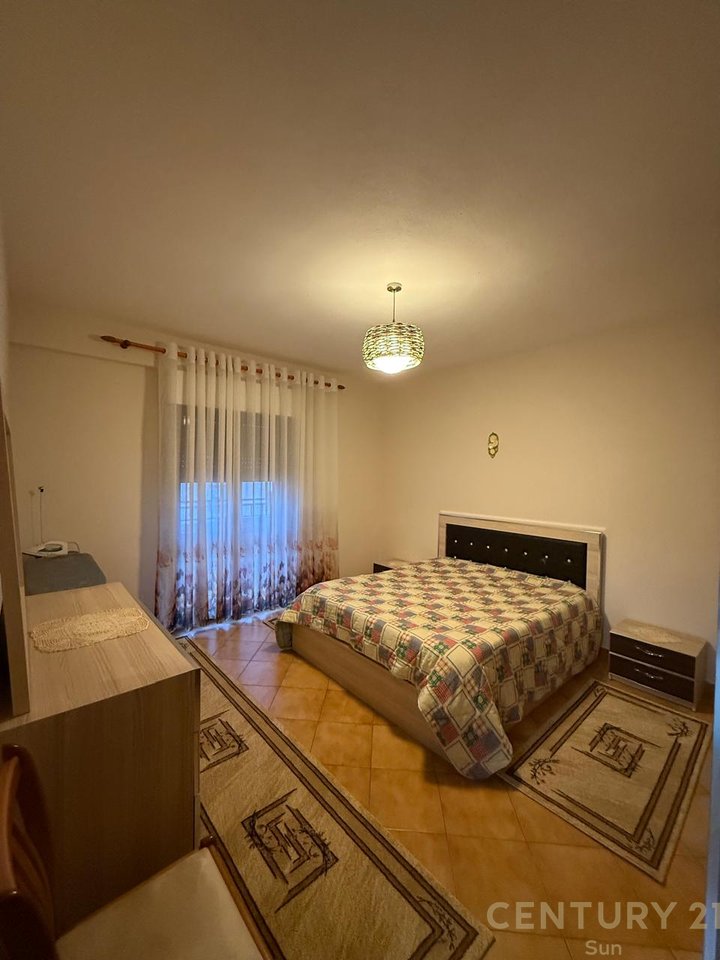 APARTAMENT 2+1 PER QIRA NE KOMUNEN E PARISIT!