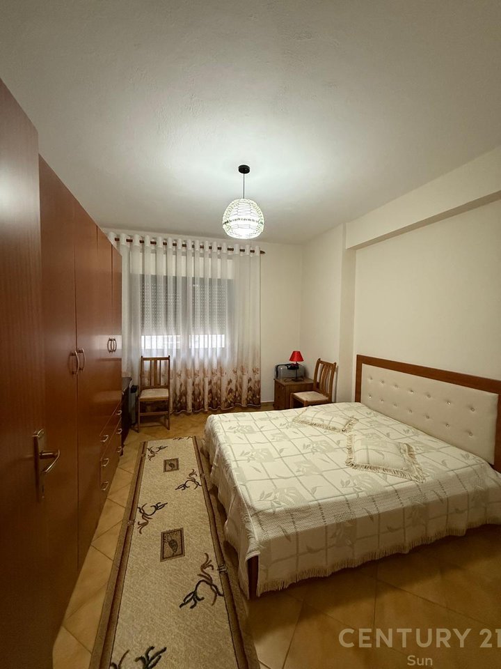 APARTAMENT 2+1 PER QIRA NE KOMUNEN E PARISIT!