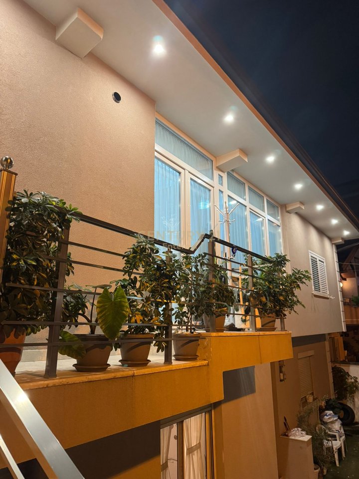 2+1+2 Apartment for rent in Don Bosko