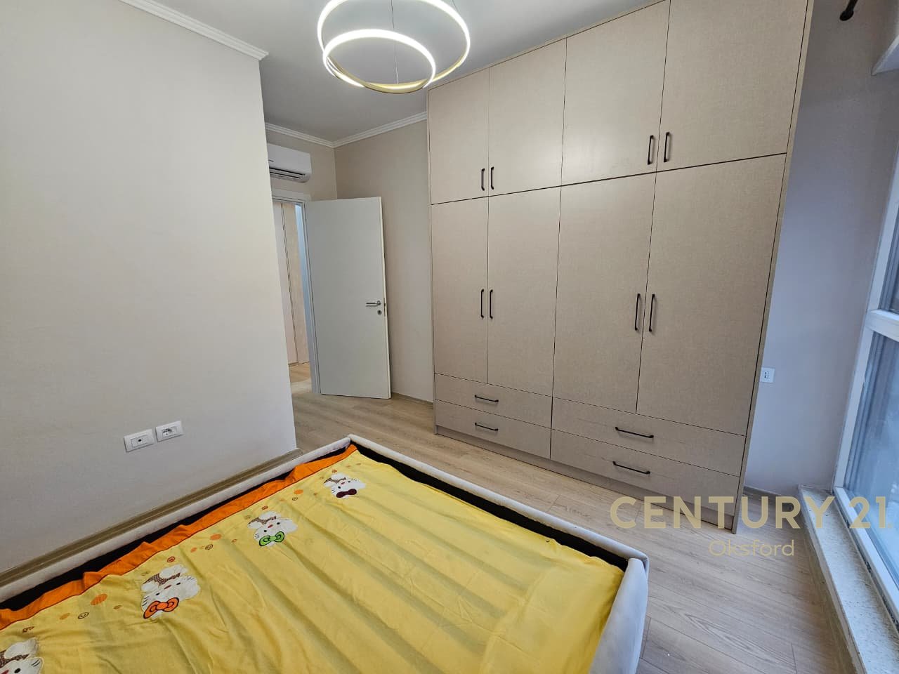 NUOVO BOULEVARD, VENDESI APPARTAMENTO 1+1 ARREDATO E MAI ABITATO