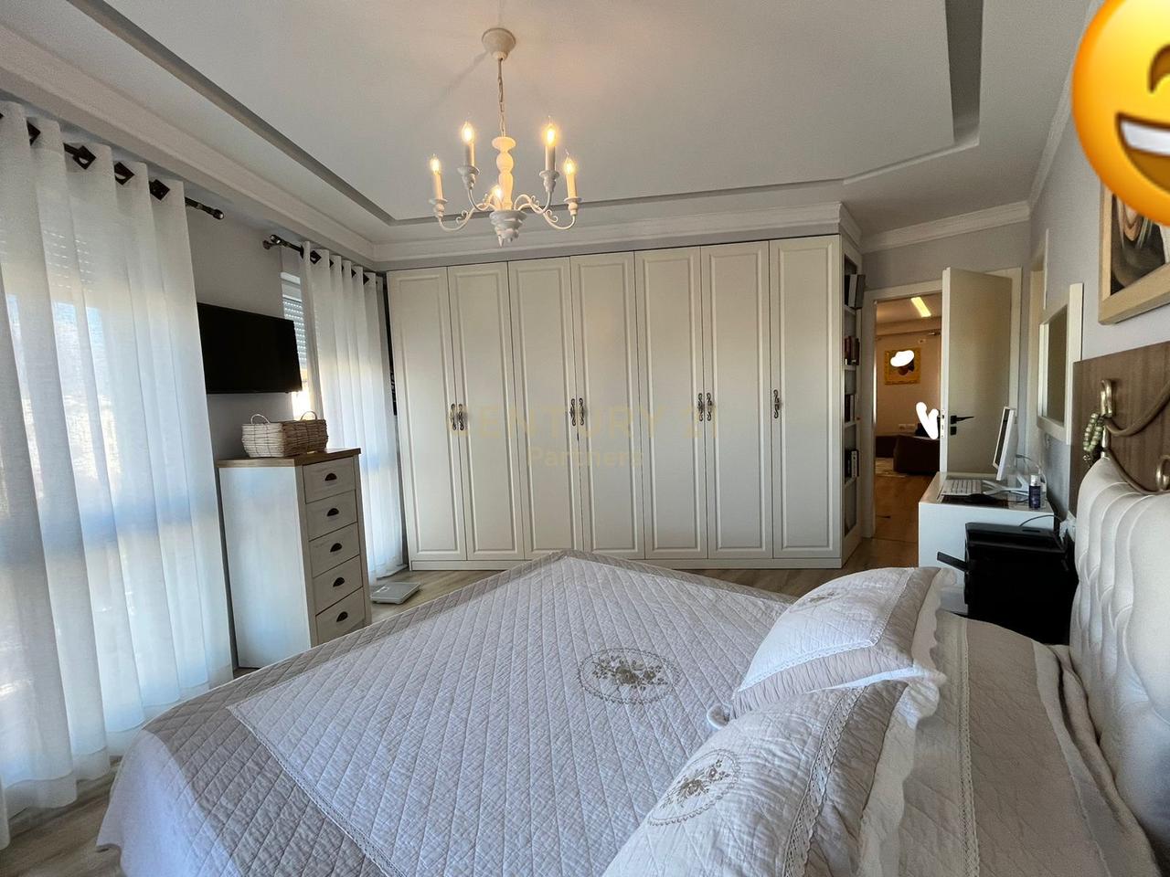 3+1+2 ME QIRA NE KOMPLEKSIN MAGNET.