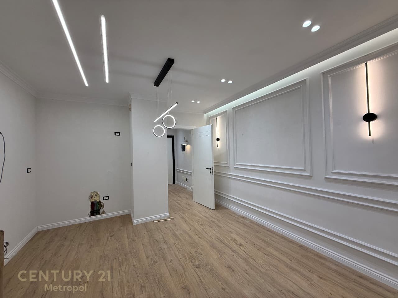 APPARTAMENTO 1+1 CON VERANDA - COMPLESSO FRATARI!