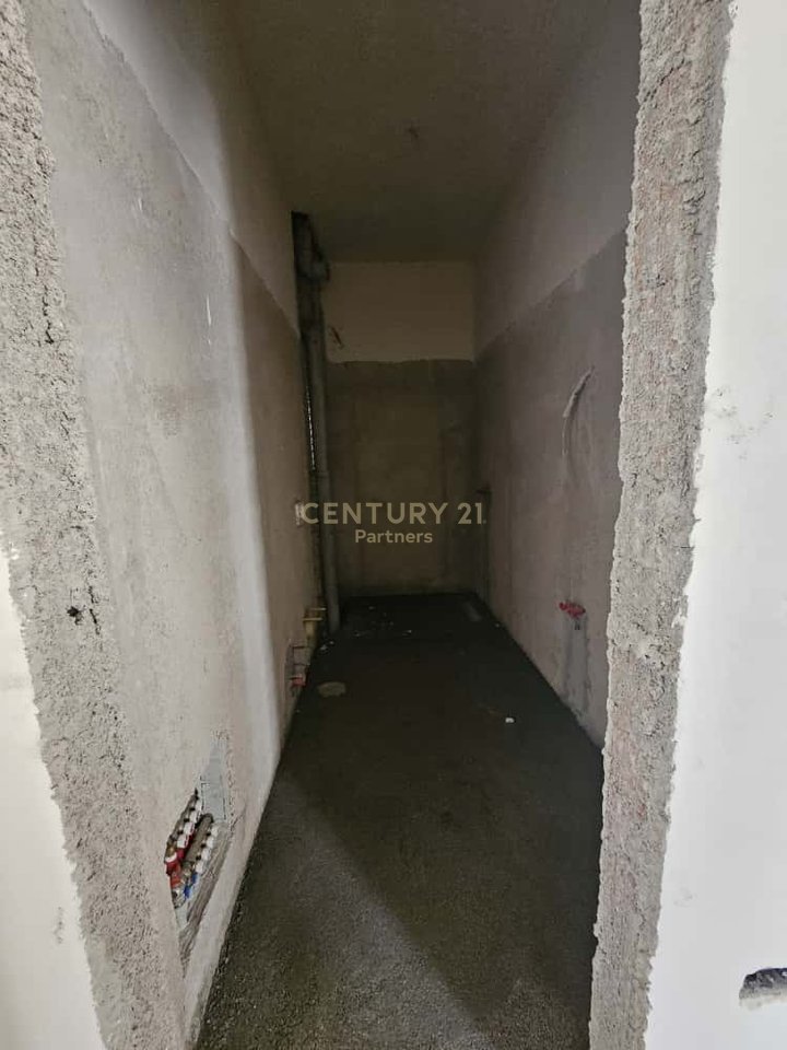 Shesim 2+2+2 balcone Tirana RiverSide Residence via Javer Malo, Tirana!