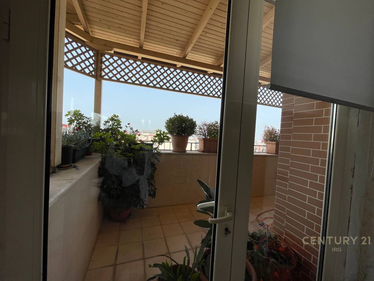 Penthouse Panoramik 565m2 ne mbikalimin e Komunes se Parisit!