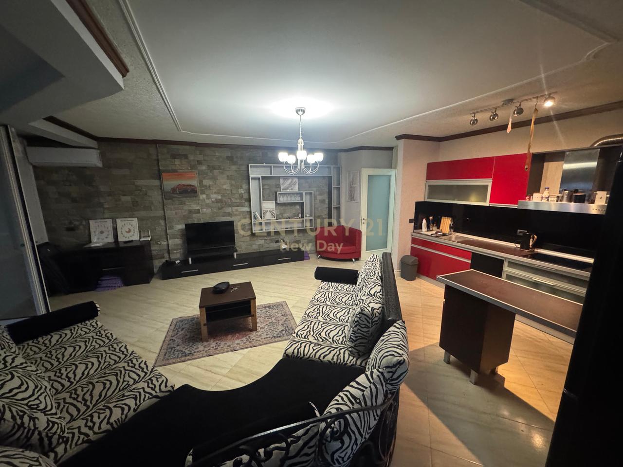 Appartamento 2+1+2 in vendita, zona Mali Robit.