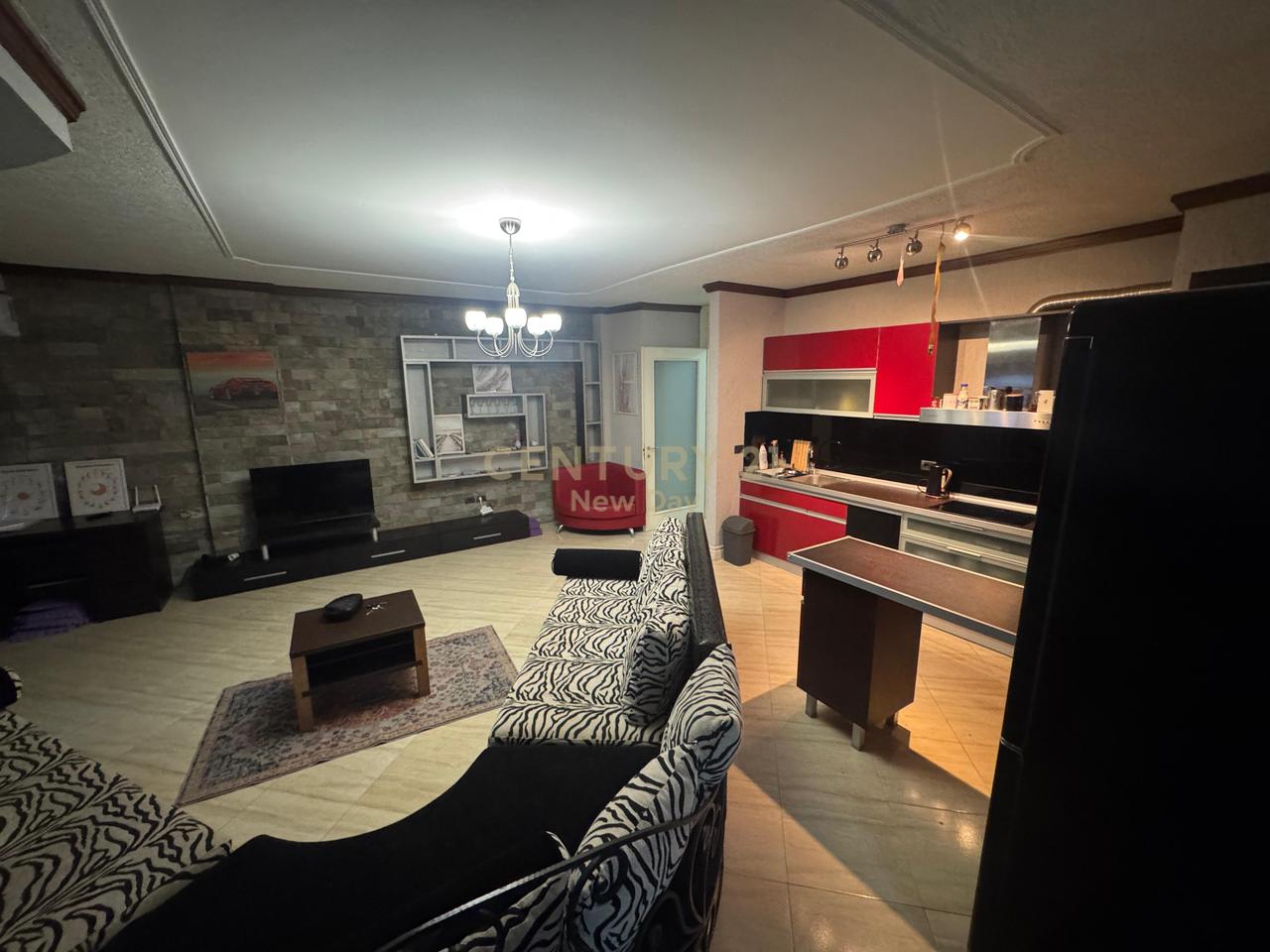 Appartamento 2+1+2 in vendita, zona Mali Robit.