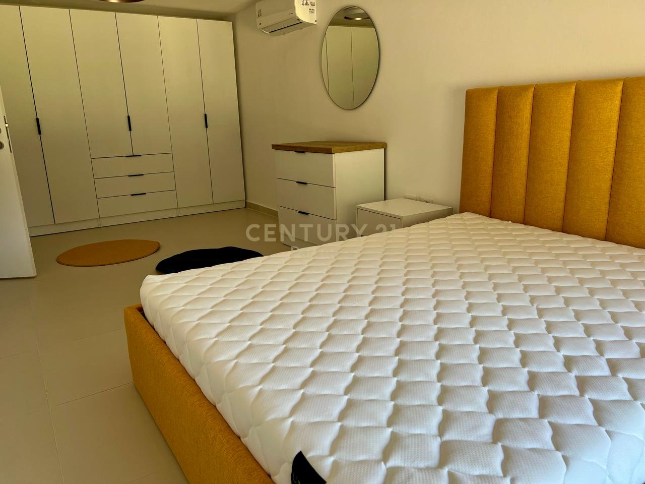 DUPLEX IN AFFITTO 3+1+2+GIARDINO PARCHEGGIO - KODRA E DIELLIT 1