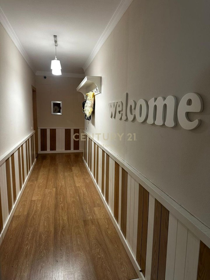 Appartamento 3+1 in affitto con 2+2 posti auto vicino al Kristal Center.