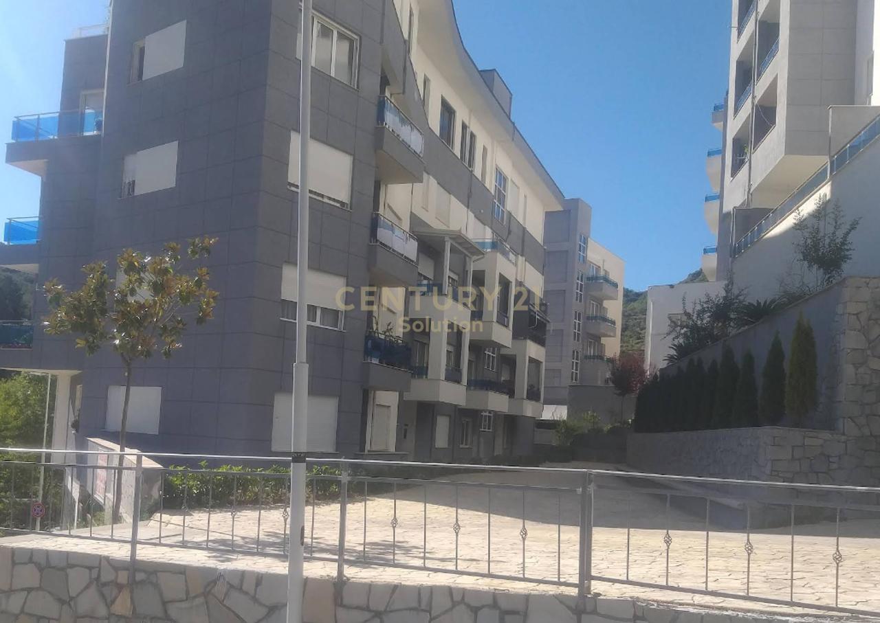 APARTAMENT 2+1 PER QIRA PRANE KOMLEKSIT MATEO!