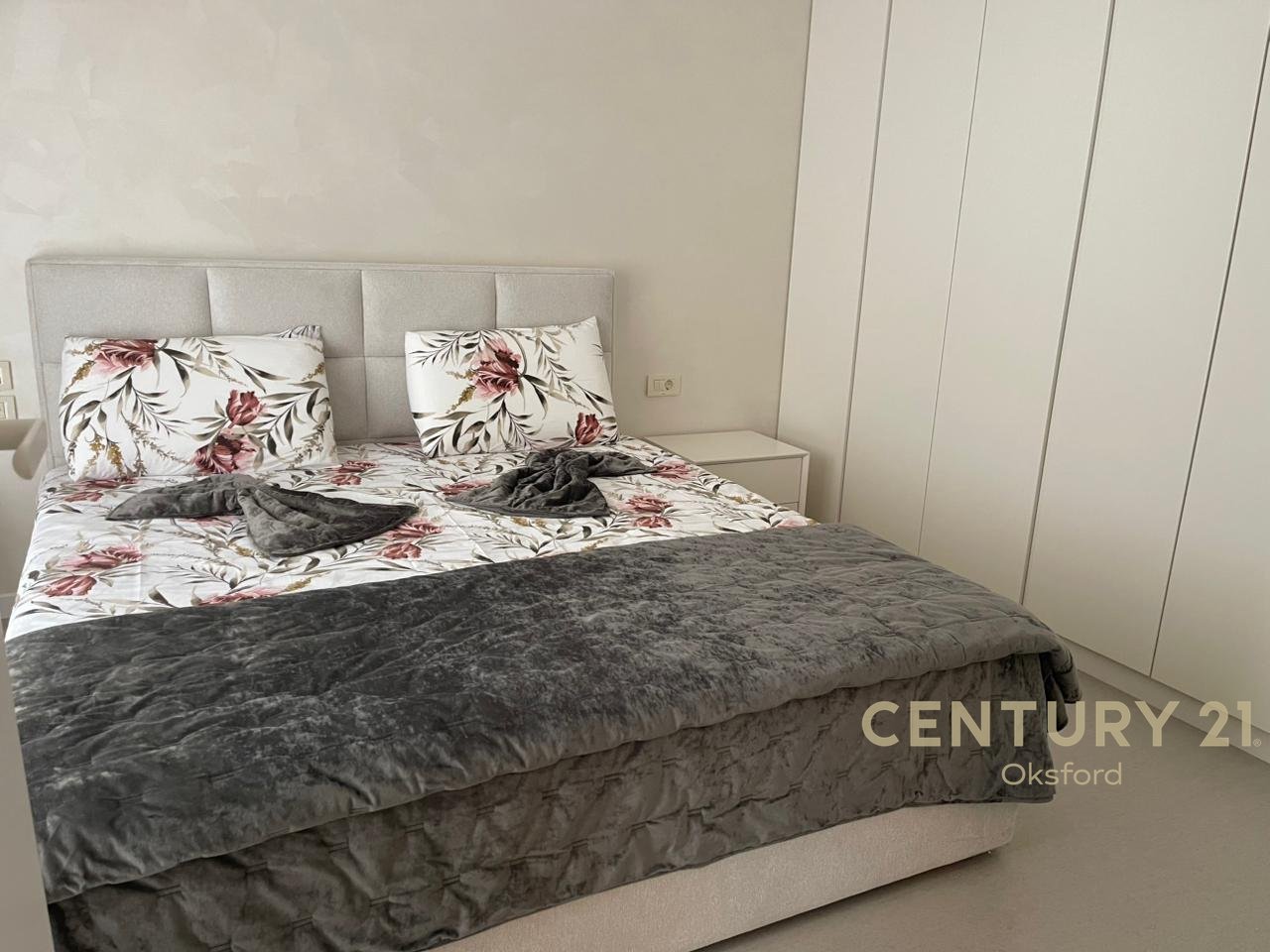 Appartamento 1+1 in affitto al Golden Tower Residence Tirana!