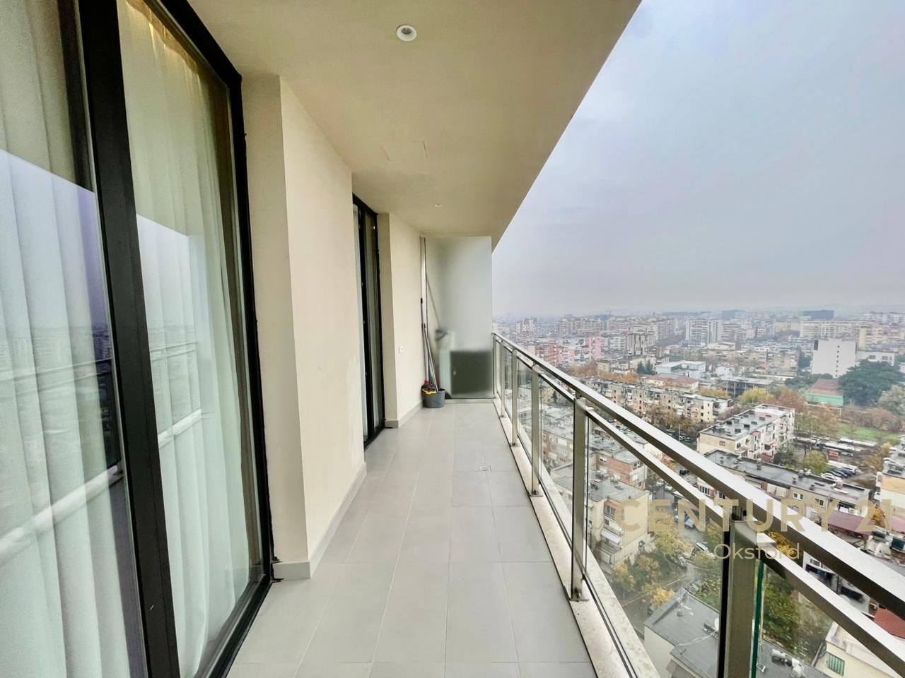 Appartamento 1+1 in affitto al Golden Tower Residence Tirana!